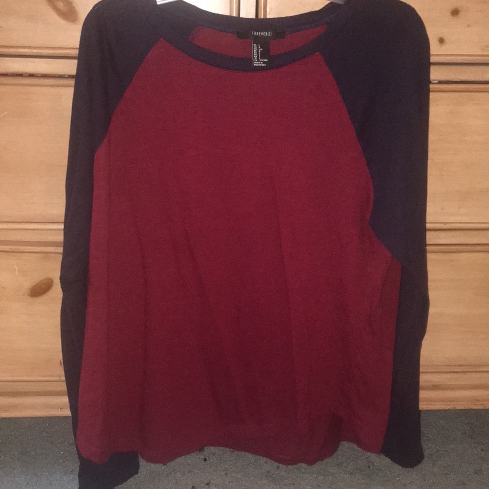 Baseball tee